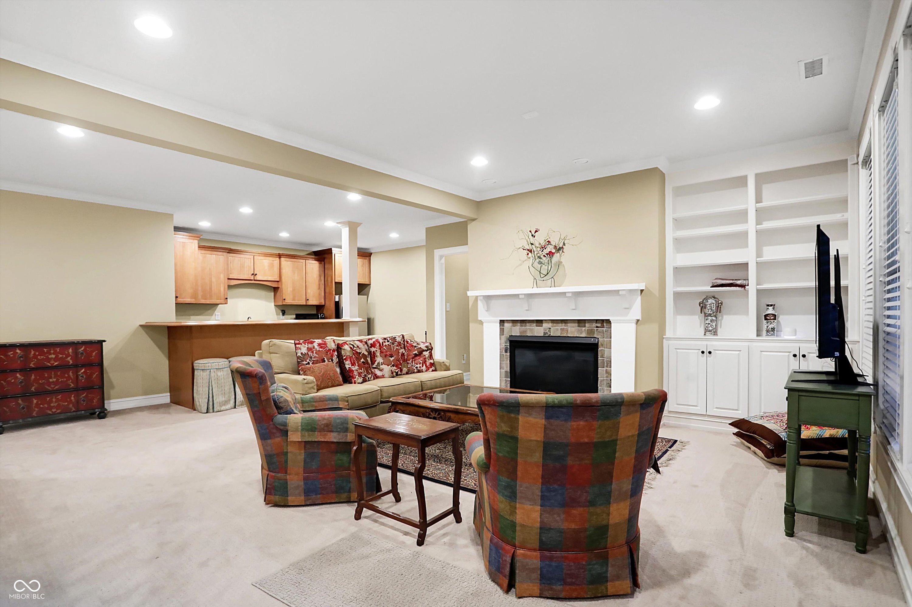 2022 Finchley Road Carmel, IN 46032 - Photo 41 of 68 Gallery Image 41