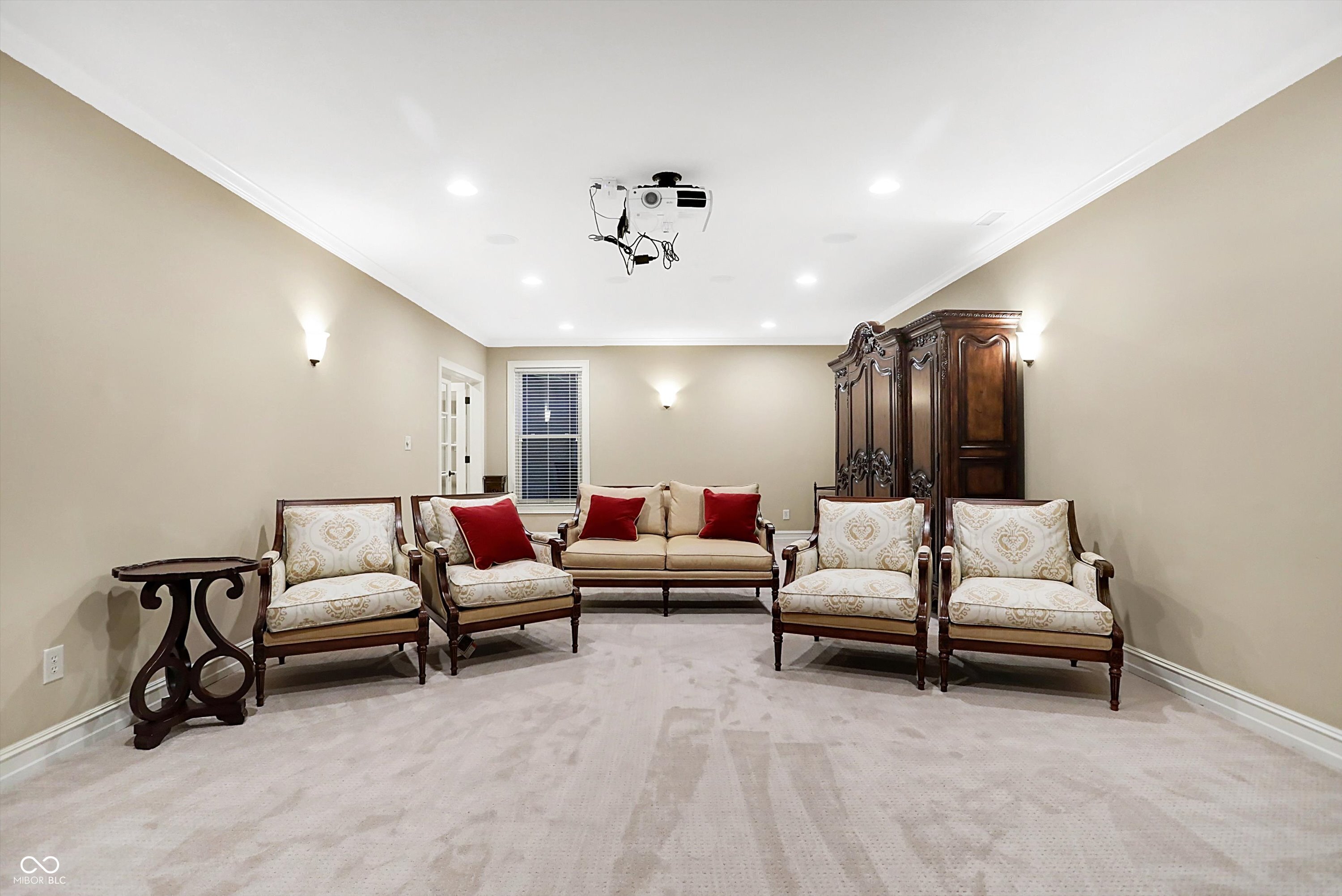 2022 Finchley Road Carmel, IN 46032 - Photo 43 of 68 Gallery Image 43