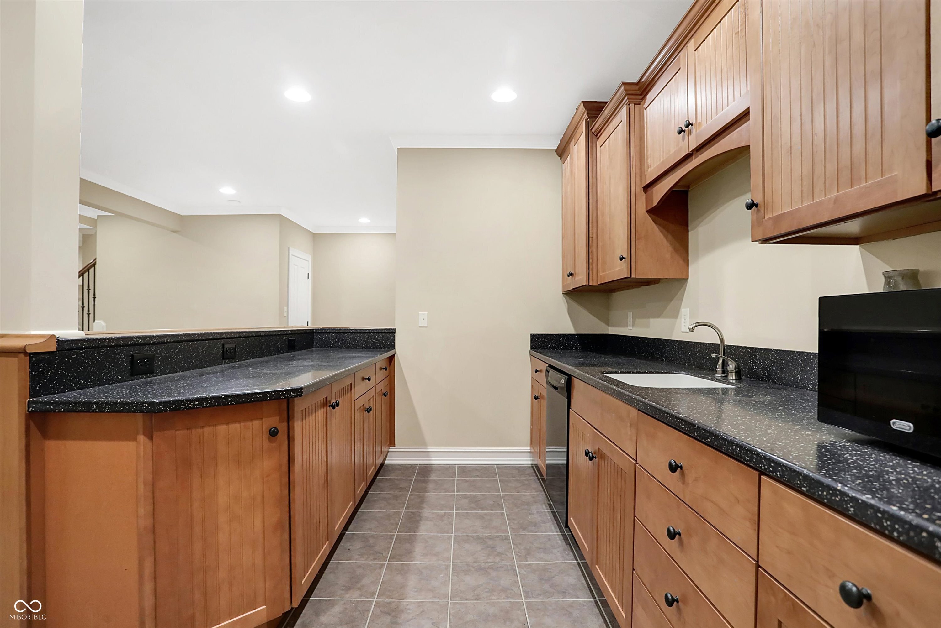 2022 Finchley Road Carmel, IN 46032 - Photo 46 of 68 Gallery Image 46
