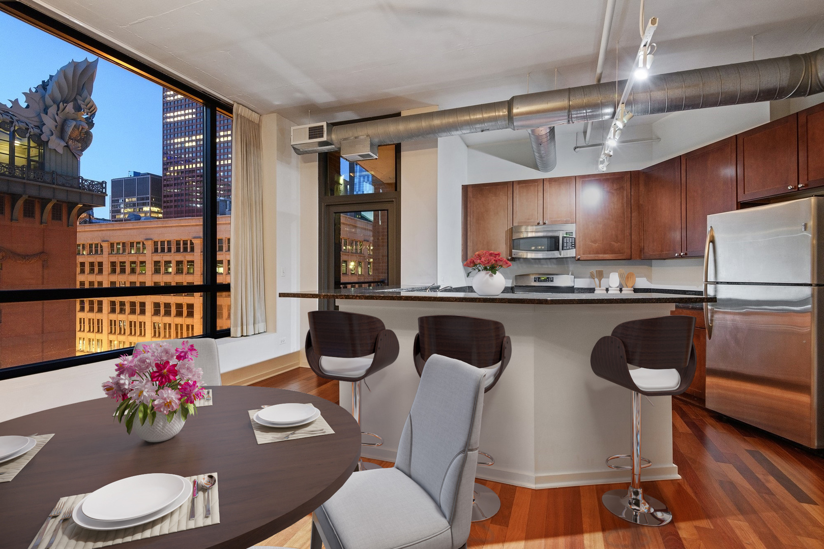 520 South State Street, Unit 910 Chicago, IL 60605 - Photo 10 of 37