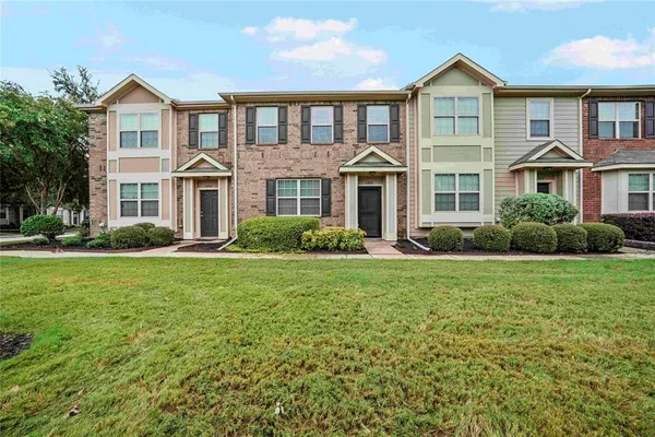 $240,000 | 6808 Carrington Lane, Fort Worth, TX 76137