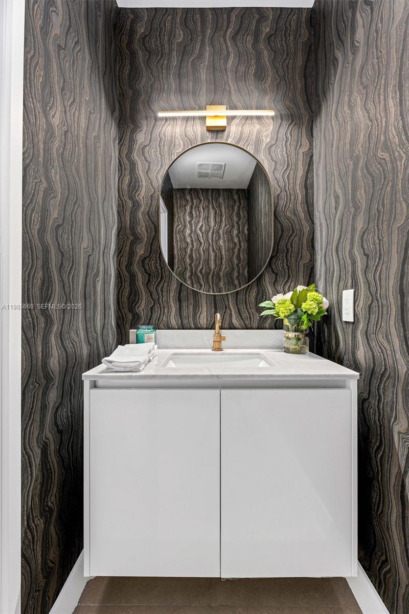 700 Northeast 24th Street, Unit PH5802 Miami, FL 33137 - Photo 25 of 59 a close view of tap