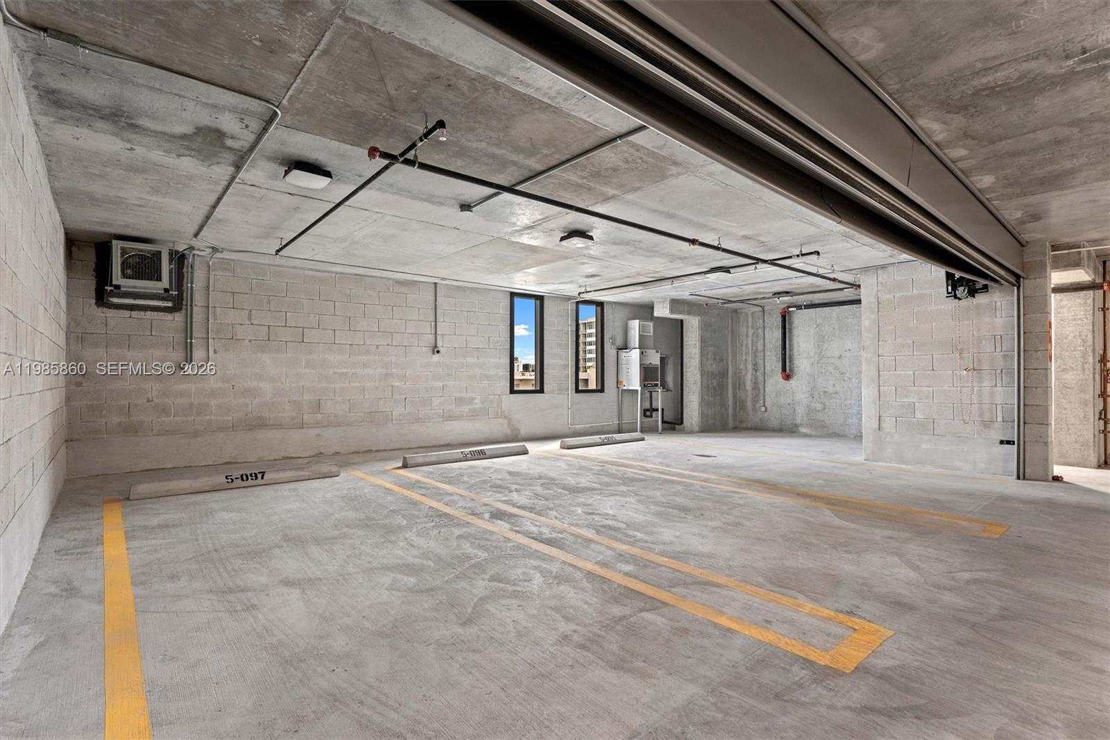 700 Northeast 24th Street, Unit PH5802 Miami, FL 33137 - Photo 34 of 59 a view of an empty room