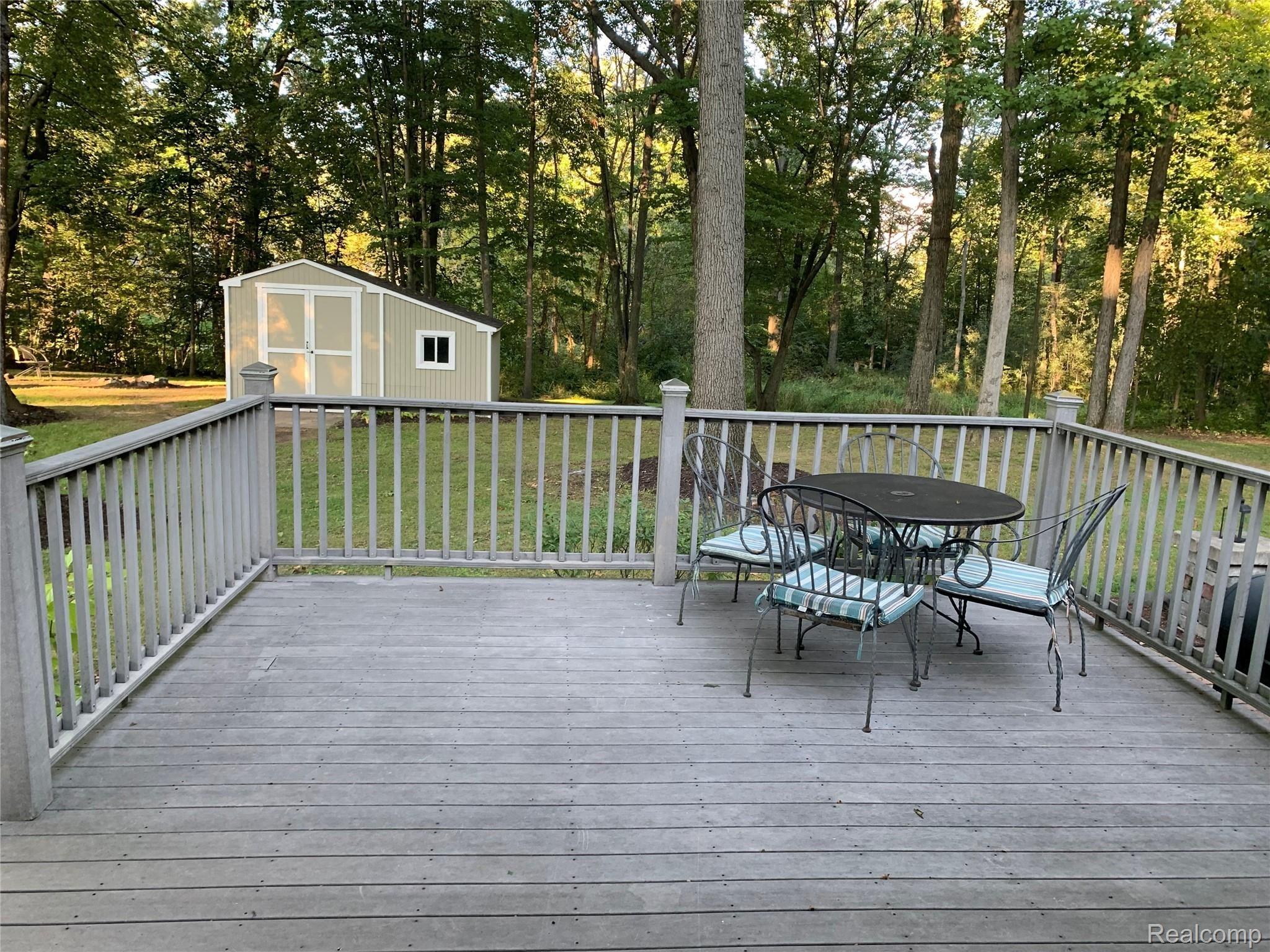 7453 Bergin Road Howell, MI 48843 - Photo 4 of 28 out3.jpeg