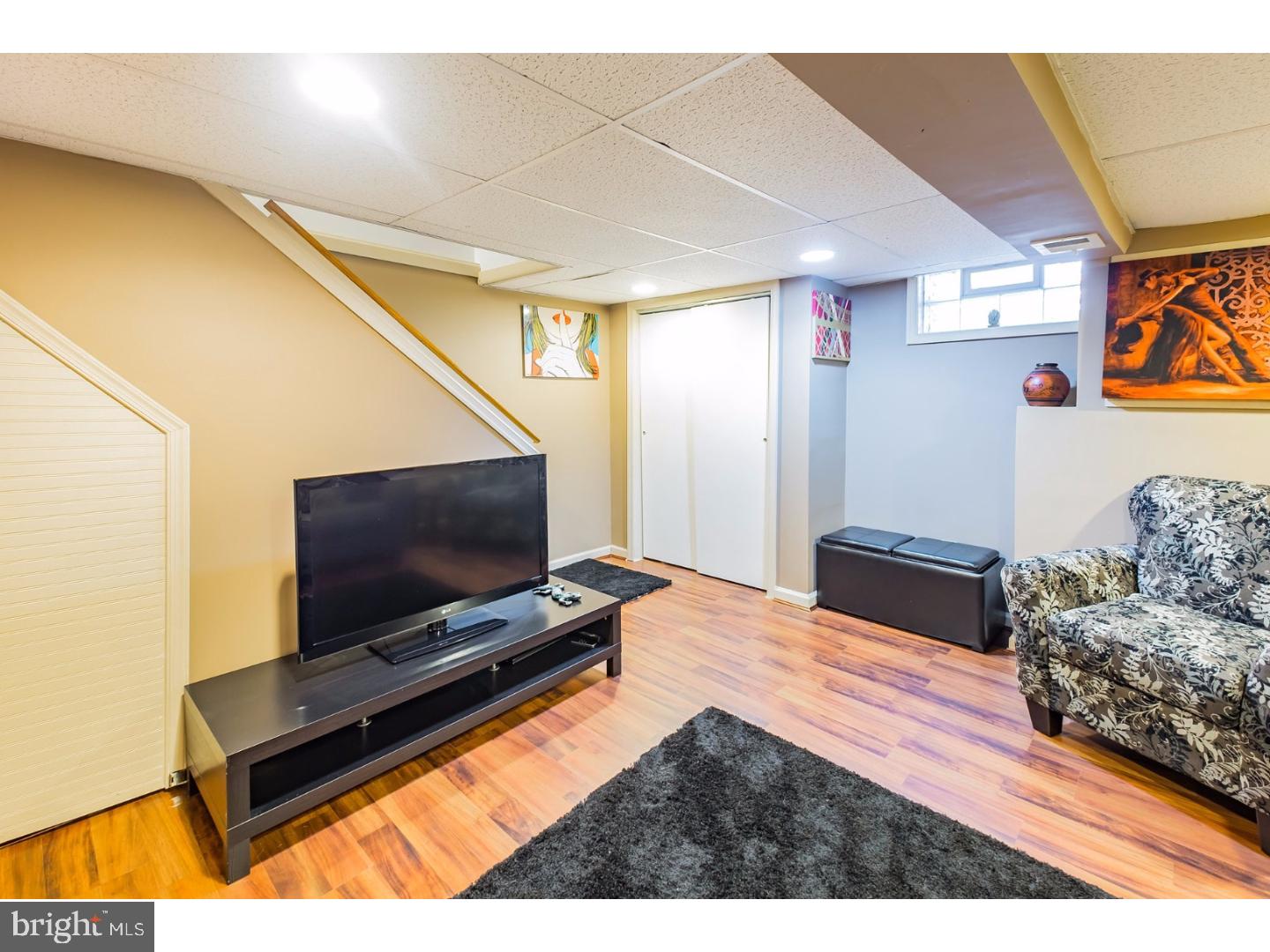 1918 Carter Road Folcroft, PA 19032 - Photo 22 of 25 Family Room