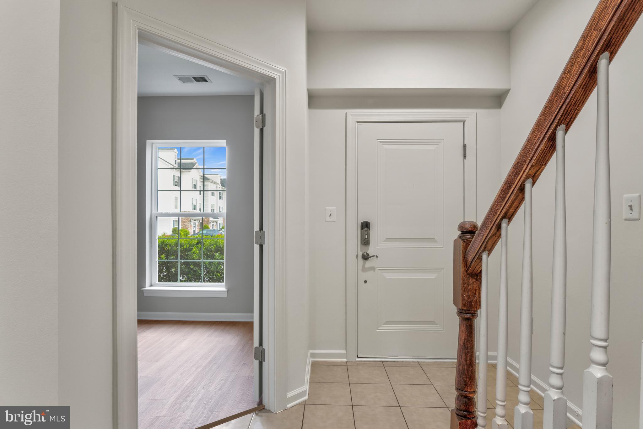 7408 Riding Meadow Way Manassas, VA 20111 - Photo 2 of 25