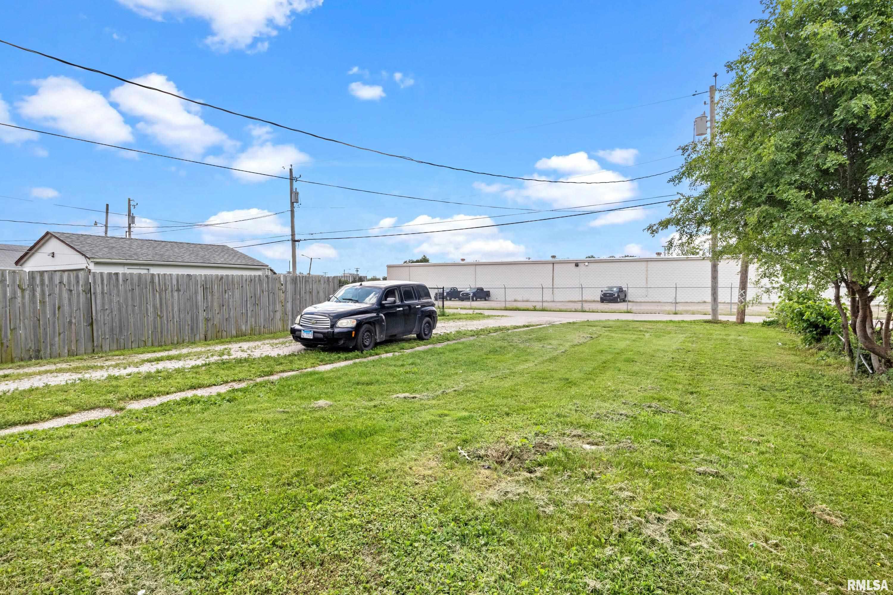 1809 South 11th Street Springfield, IL 62703 - Photo 24 of 26