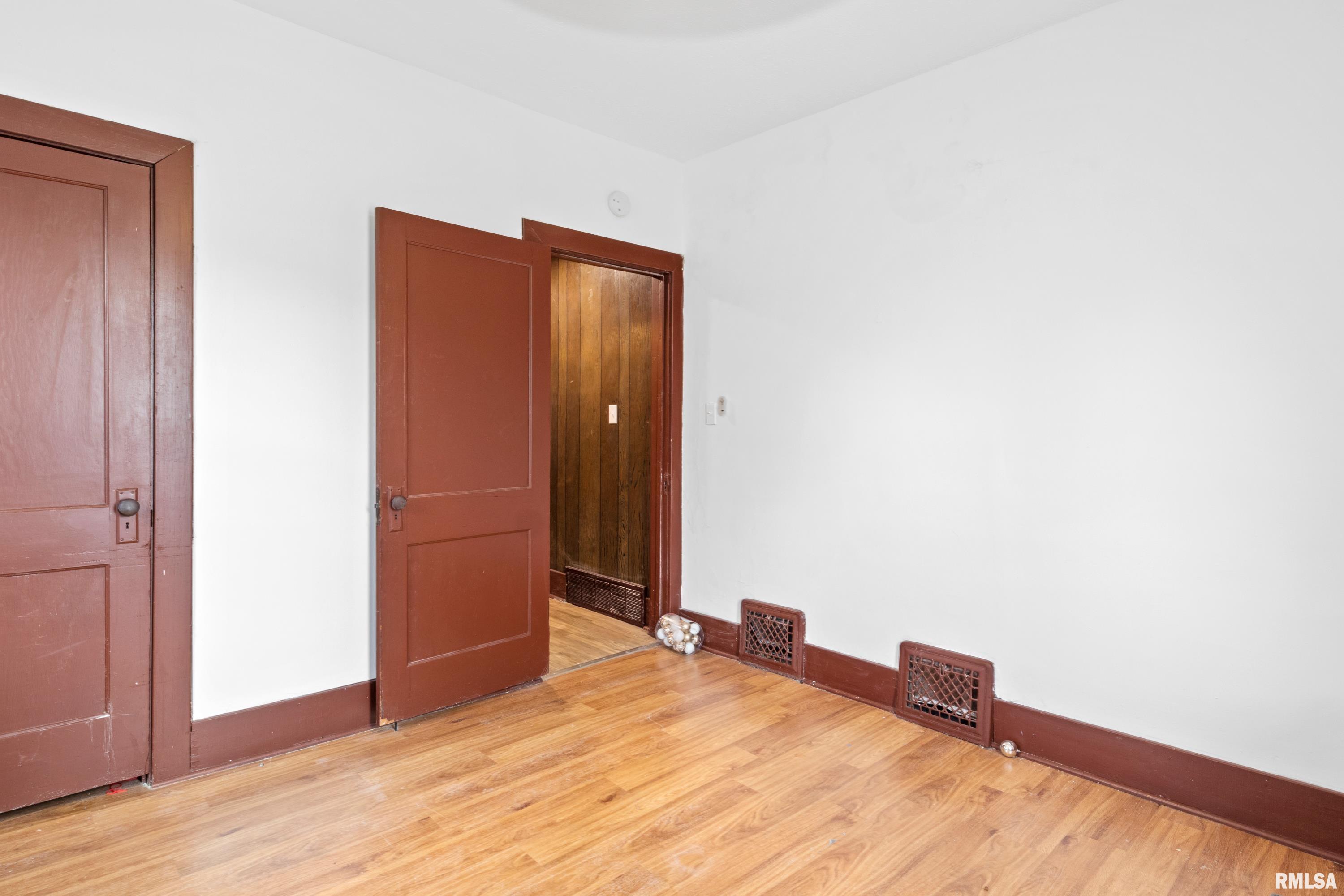 1809 South 11th Street Springfield, IL 62703 - Photo 9 of 26