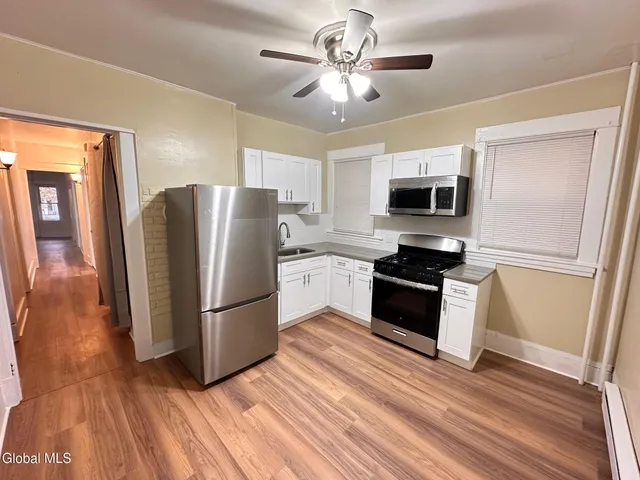 $1,850 | 33 Morris Street, Unit 1, Albany, NY 12208