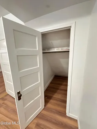 $1,825 | 33 Morris Street, Unit 1, Albany, NY 12208