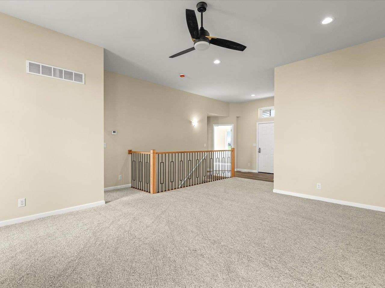 309 East Pershing Road Stillman Valley, IL 61084 - Photo 5 of 30