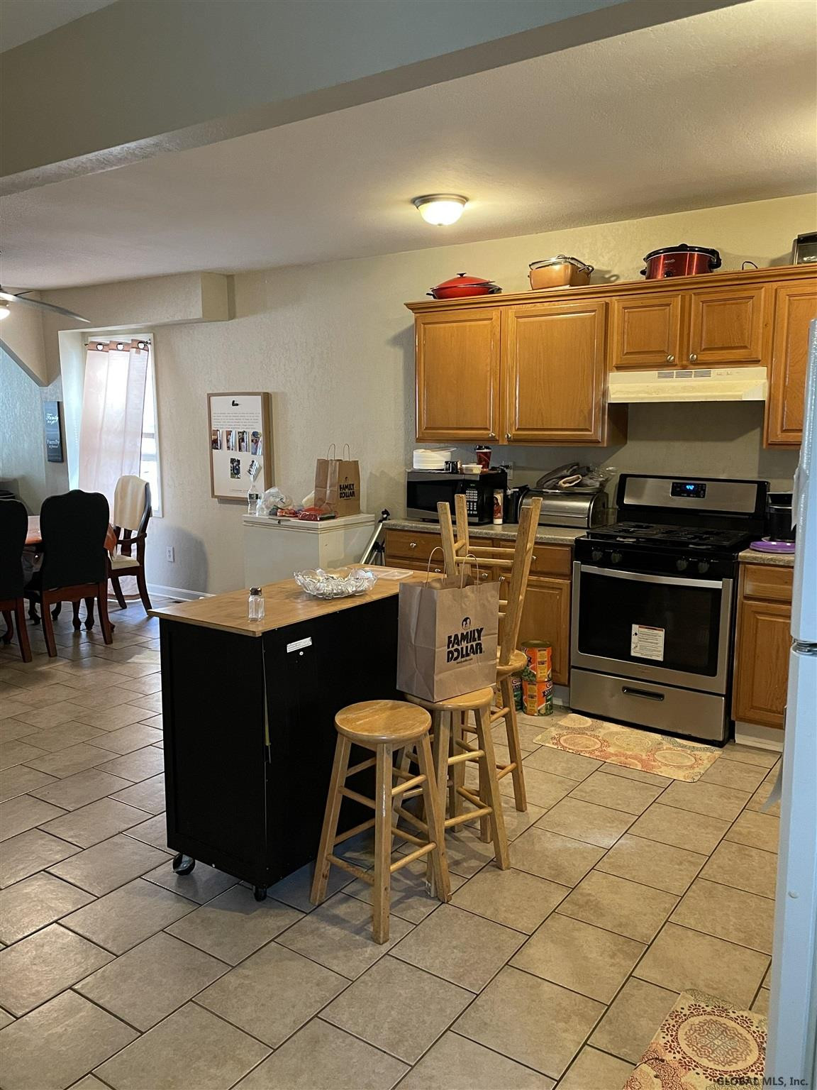 546 Paige Street Schenectady, NY 12307 - Photo 7 of 17 Photo 7