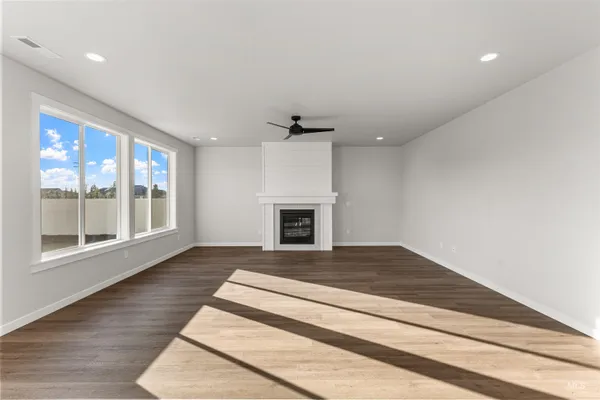 $774,990 | 1193 West Cub River Drive, Meridian, ID 83642