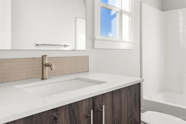 $774,990 | 1193 West Cub River Drive, Meridian, ID 83642