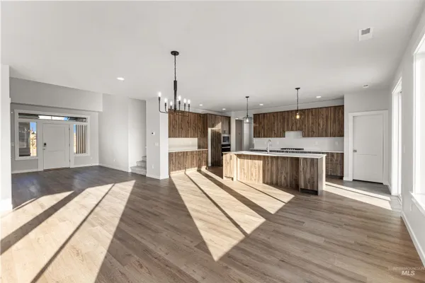 $774,990 | 1193 West Cub River Drive, Meridian, ID 83642