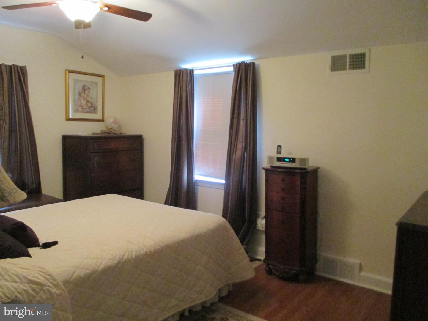 509 Ridley Avenue Folsom, PA 19033 - Photo 12 of 15 Gallery Image 12