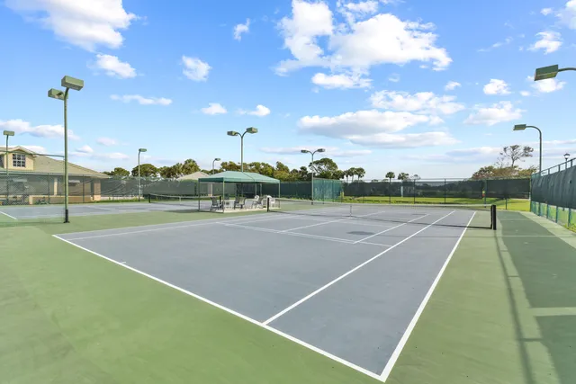 $455,900 | 8252 Southeast Double Tree Drive, Hobe Sound, FL 33455