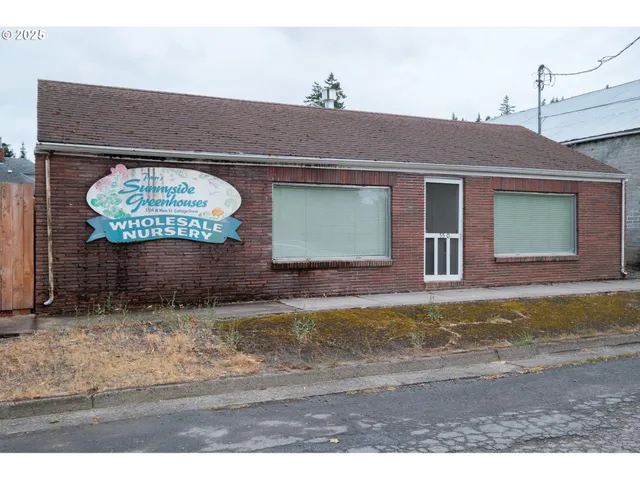 a view of outdoor space