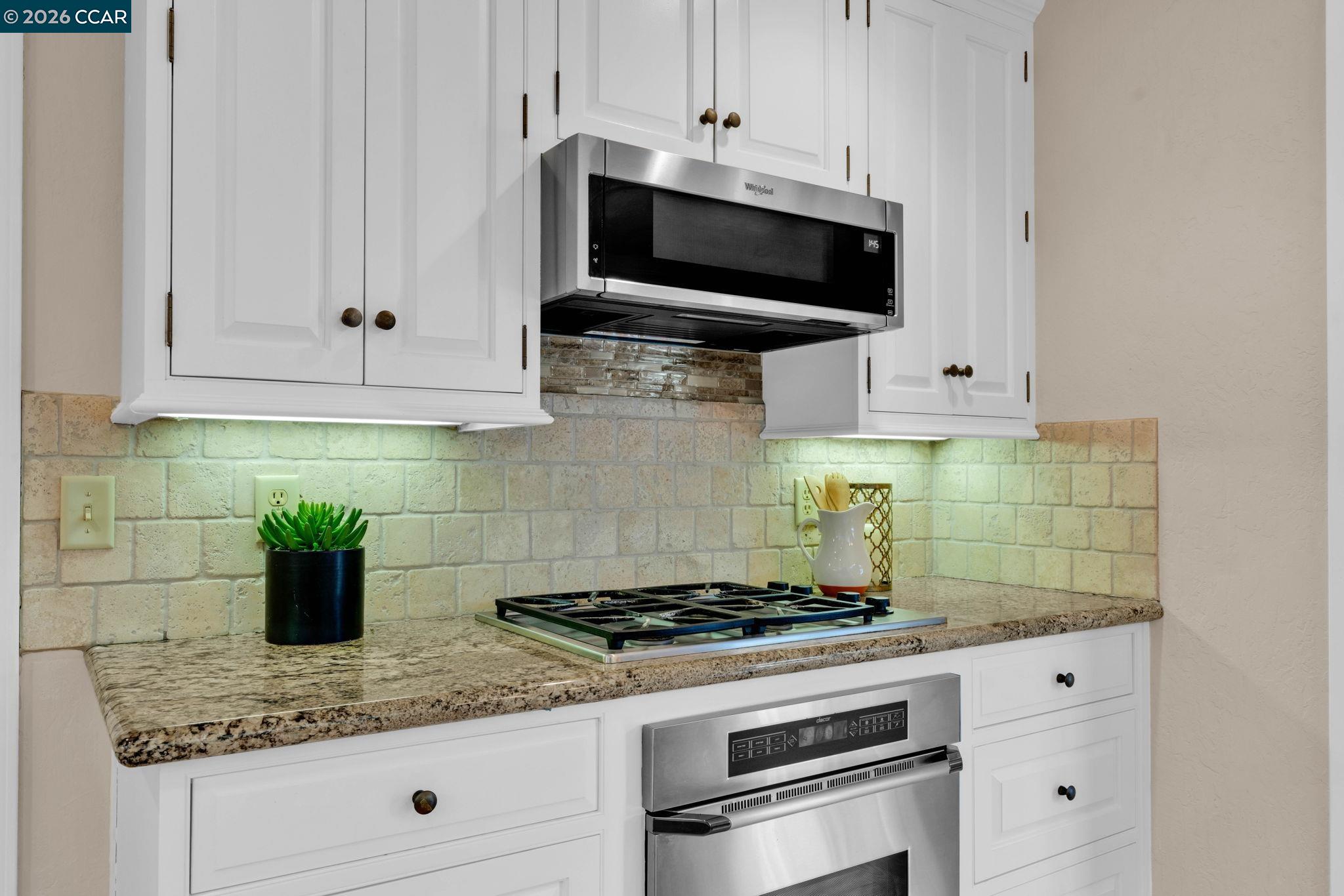 1978 Magnolia Way Walnut Creek, CA 94595 - Photo 14 of 38