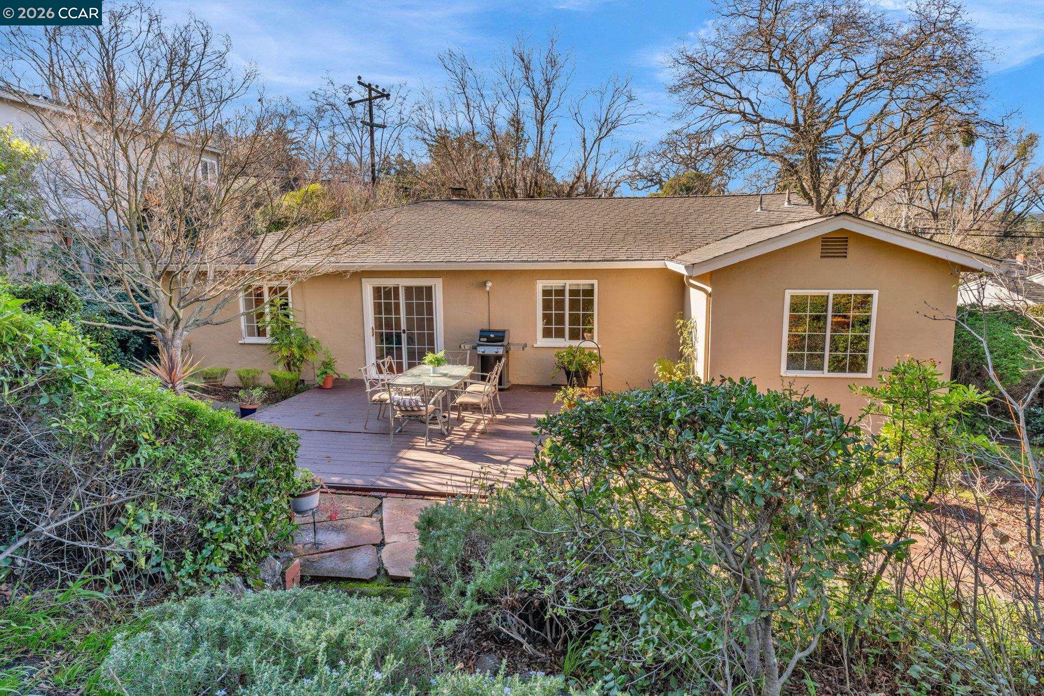 1978 Magnolia Way Walnut Creek, CA 94595 - Photo 30 of 38