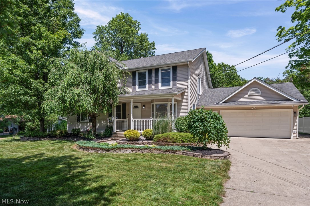12335 Robson Road Grafton, OH 44044 - Photo 3 of 49