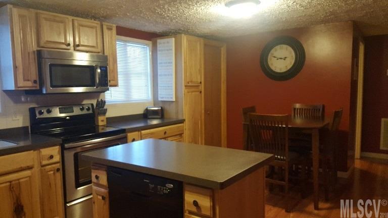 274 Smith Hill Road Marion, NC 28752 - Photo 8 of 14 Gallery Image 8