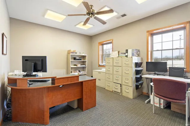 $2,490,000 | 250 South West Street, Russiaville, IN 46979