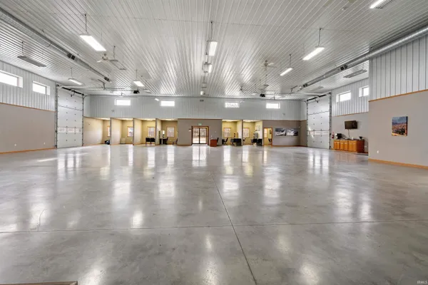$1,800,000 | 250 South West Street, Russiaville, IN 46979