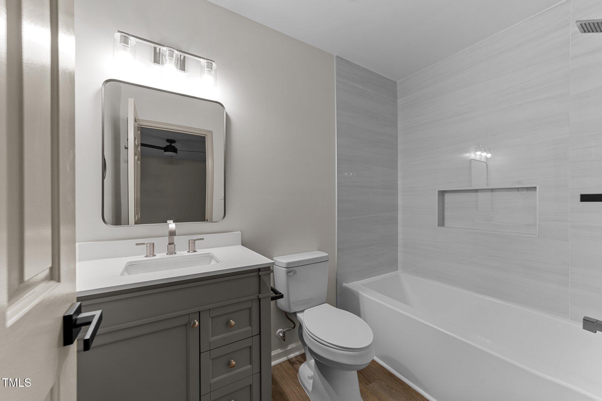 708 Powell Drive, Unit B Raleigh, NC 27606 - Photo 25 of 43 21-web-or-mls-3D5A9236