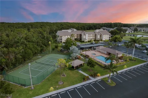 $199,500 | 13276 White Marsh Lane, Unit 3533, Fort Myers, FL 33912