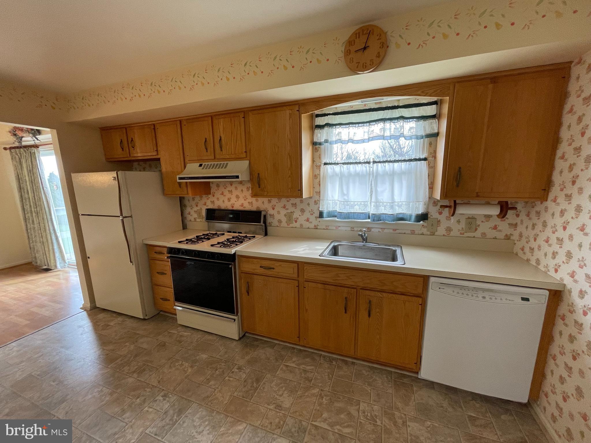 2903 Daniel Drive Reading, PA 19608 - Photo 11 of 31