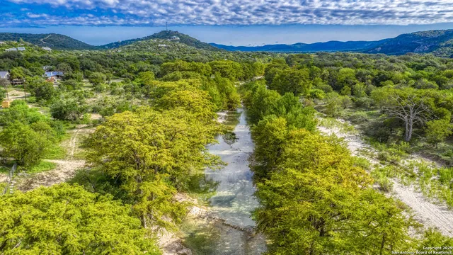 $649,500 | 350 Lantana, Concan, TX 78838