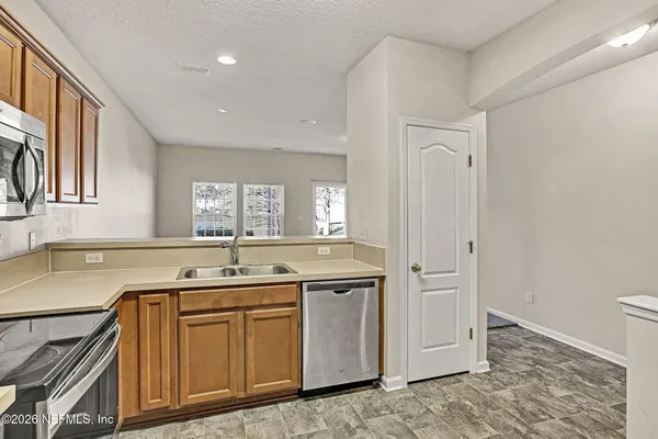 $210,000 | 1892 Biscayne Bay Circle, Jacksonville, FL 32218