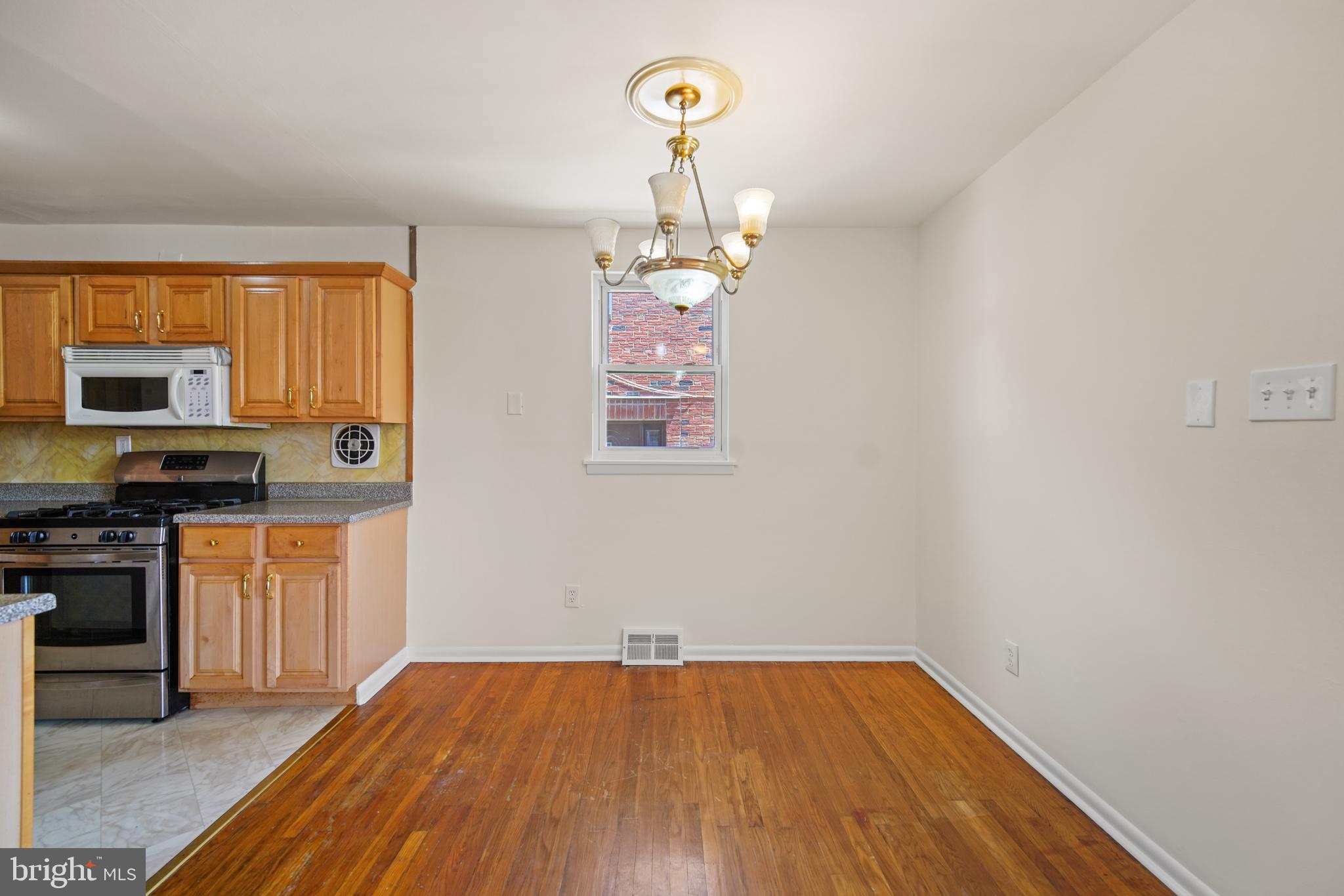 8534 Verree Road Philadelphia, PA 19111 - Photo 5 of 30 Gallery Image 5