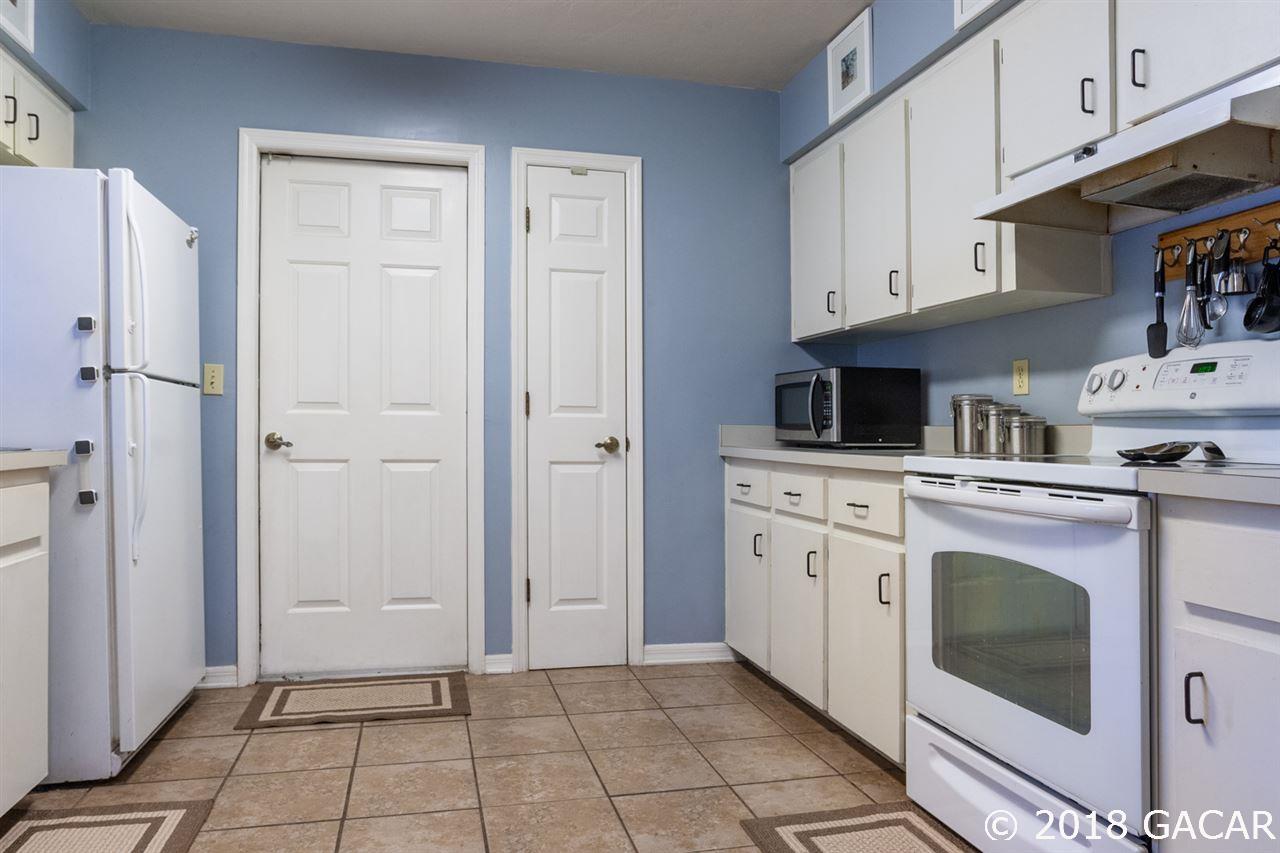 3642 Northwest 7th Place Gainesville, FL 32607 - Photo 12 of 30