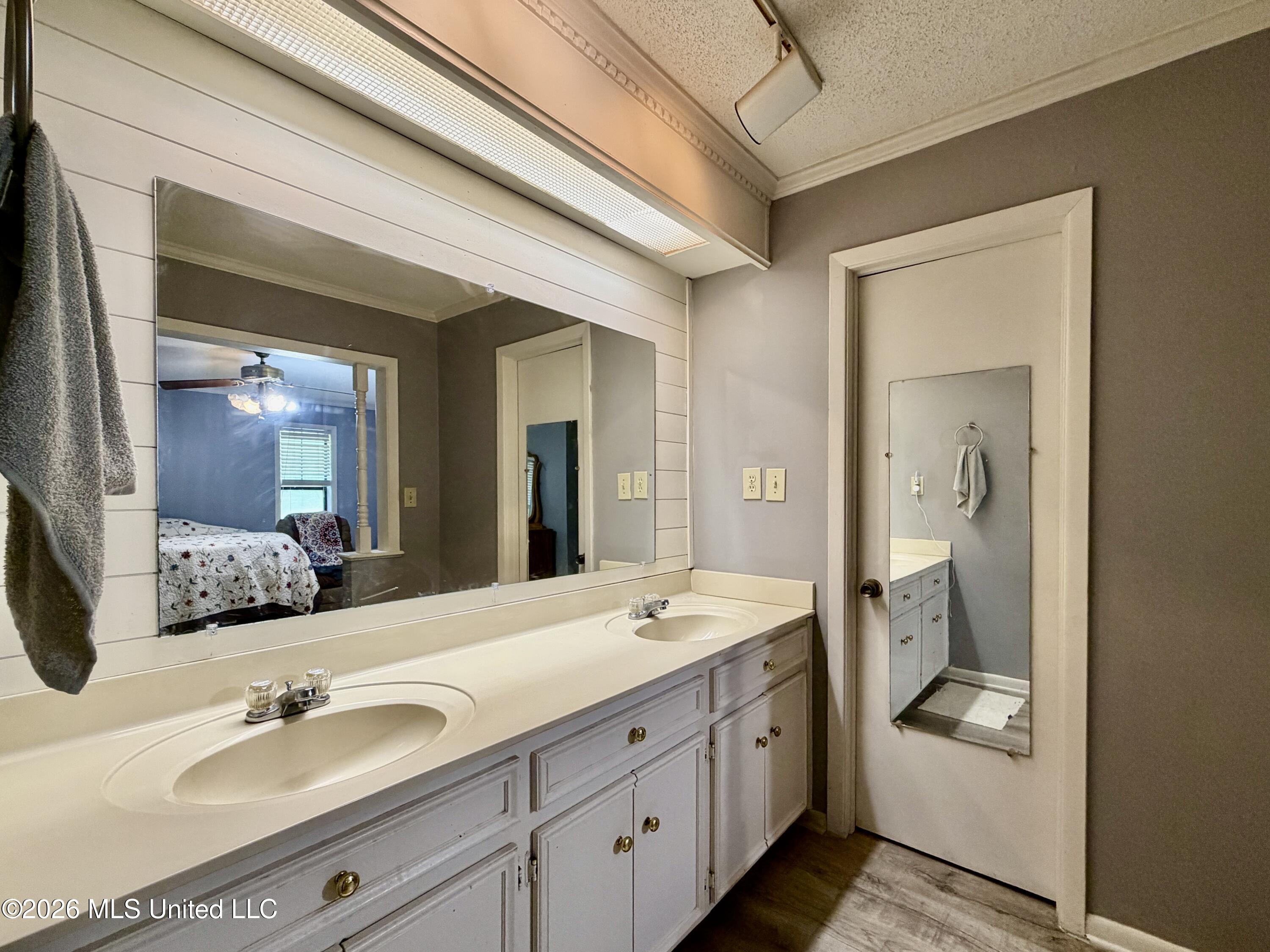 215 Trace Circle Raymond, MS 39154 - Photo 21 of 48 IMG_2415