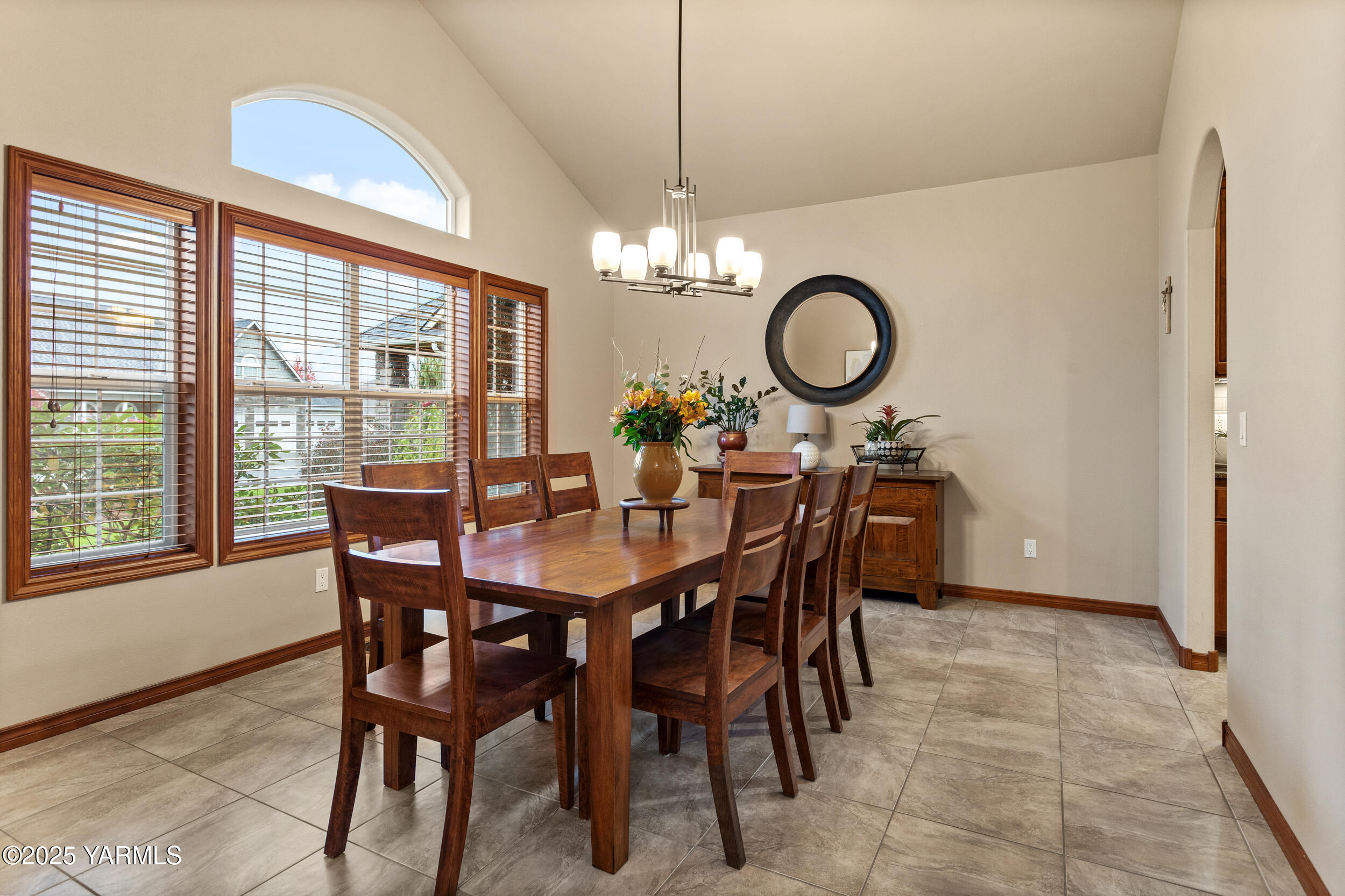 8838 Braeburn Loop Yakima, WA 98903 - Photo 16 of 45 8838Braeburn_15a