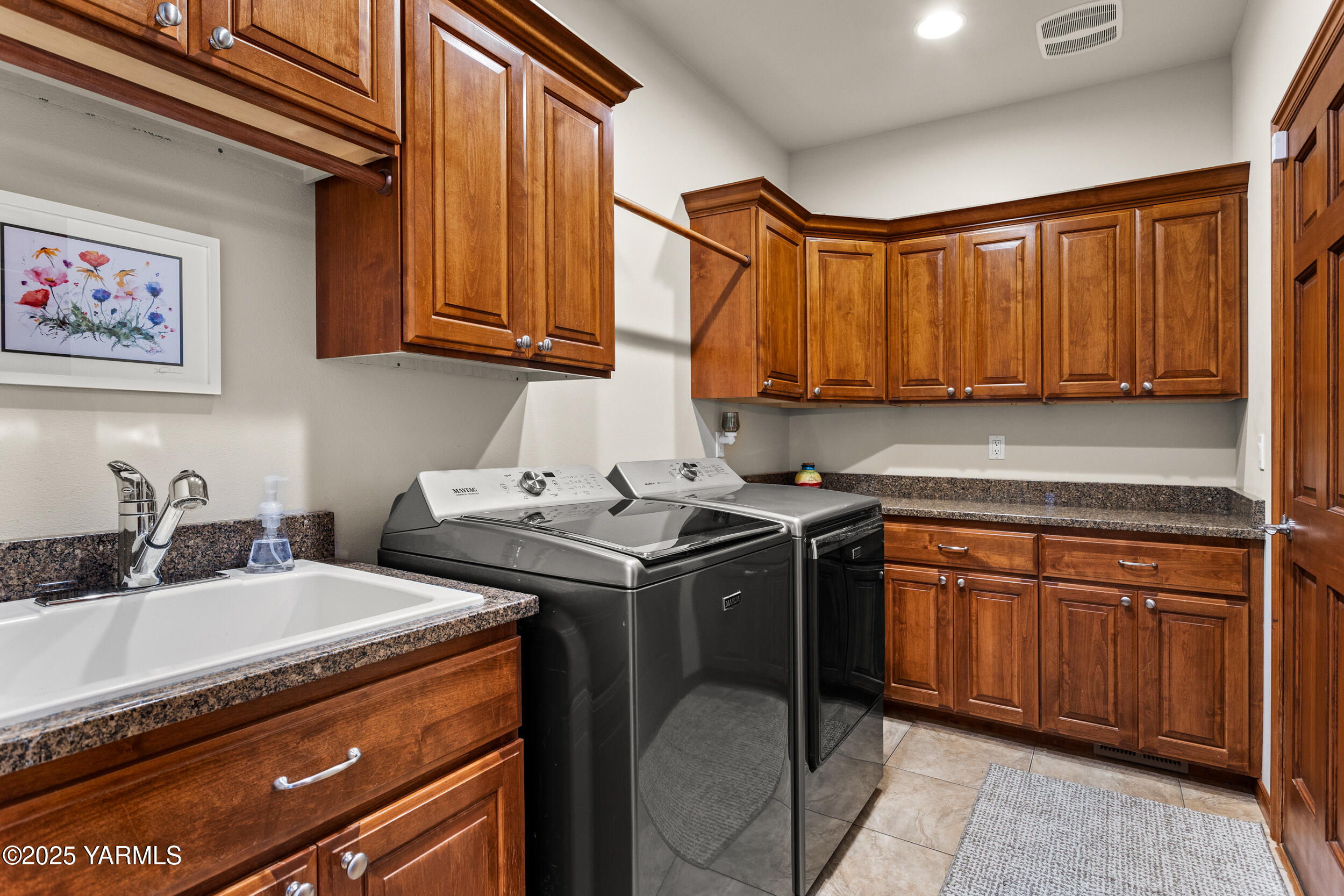 8838 Braeburn Loop Yakima, WA 98903 - Photo 17 of 45 8838Braeburn_35