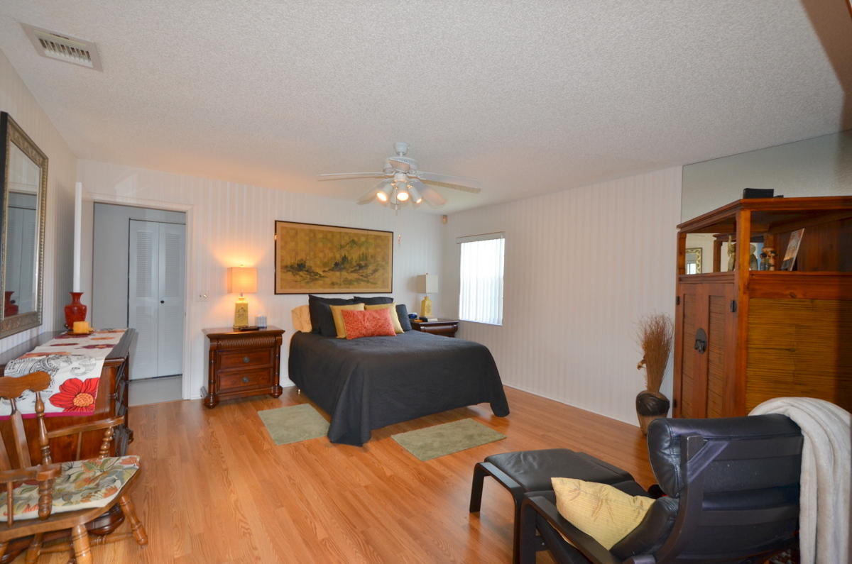 9142 Southwest 22nd Street, Unit A Boca Raton, FL 33428 - Photo 17 of 31 DSC_3708-001