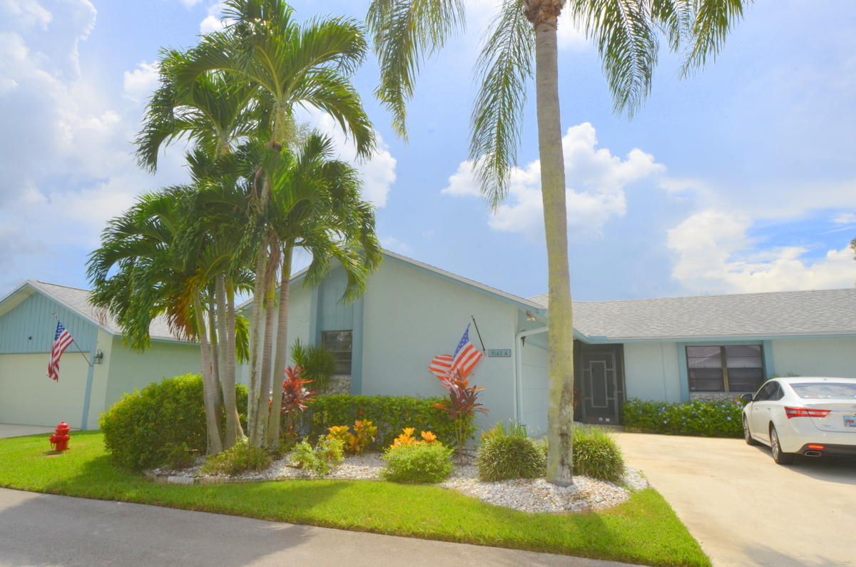 9142 Southwest 22nd Street, Unit A Boca Raton, FL 33428 - Photo 2 of 31 DSC_3915-001
