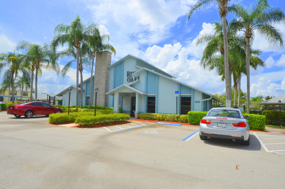 9142 Southwest 22nd Street, Unit A Boca Raton, FL 33428 - Photo 27 of 31 DSC_3918-001