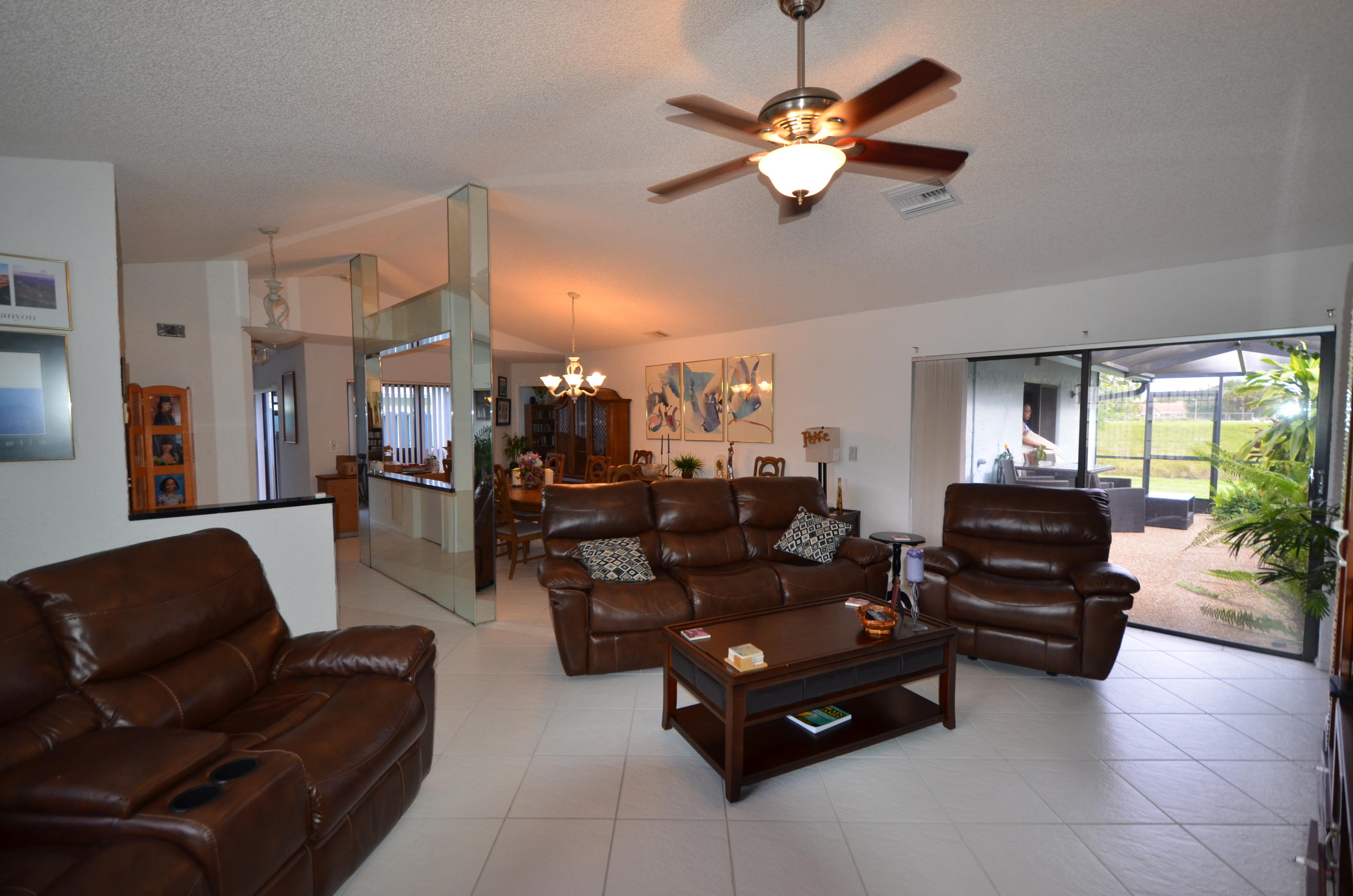 9142 Southwest 22nd Street, Unit A Boca Raton, FL 33428 - Photo 4 of 31 DSC_3695