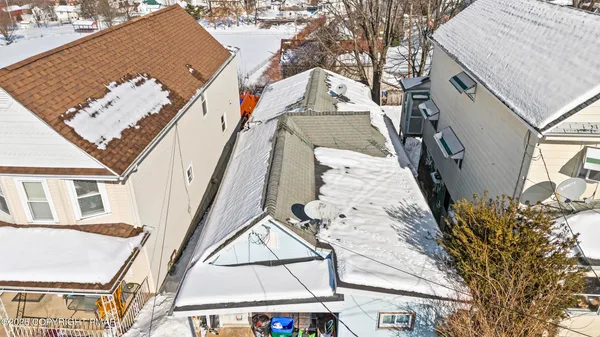 a view of living room