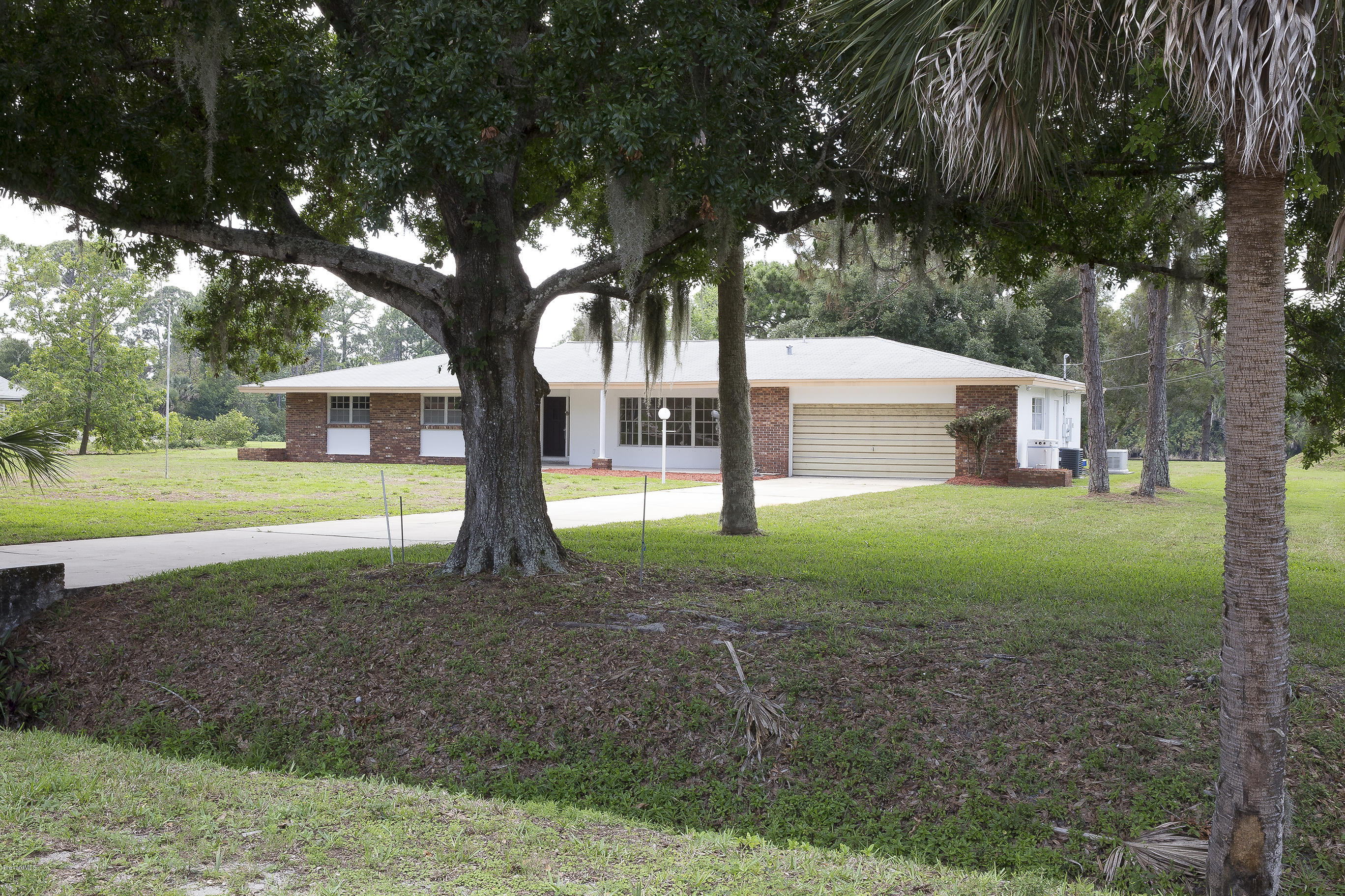 325 Gray Road Melbourne, FL 32904 - Photo 23 of 26 IMG_3504
