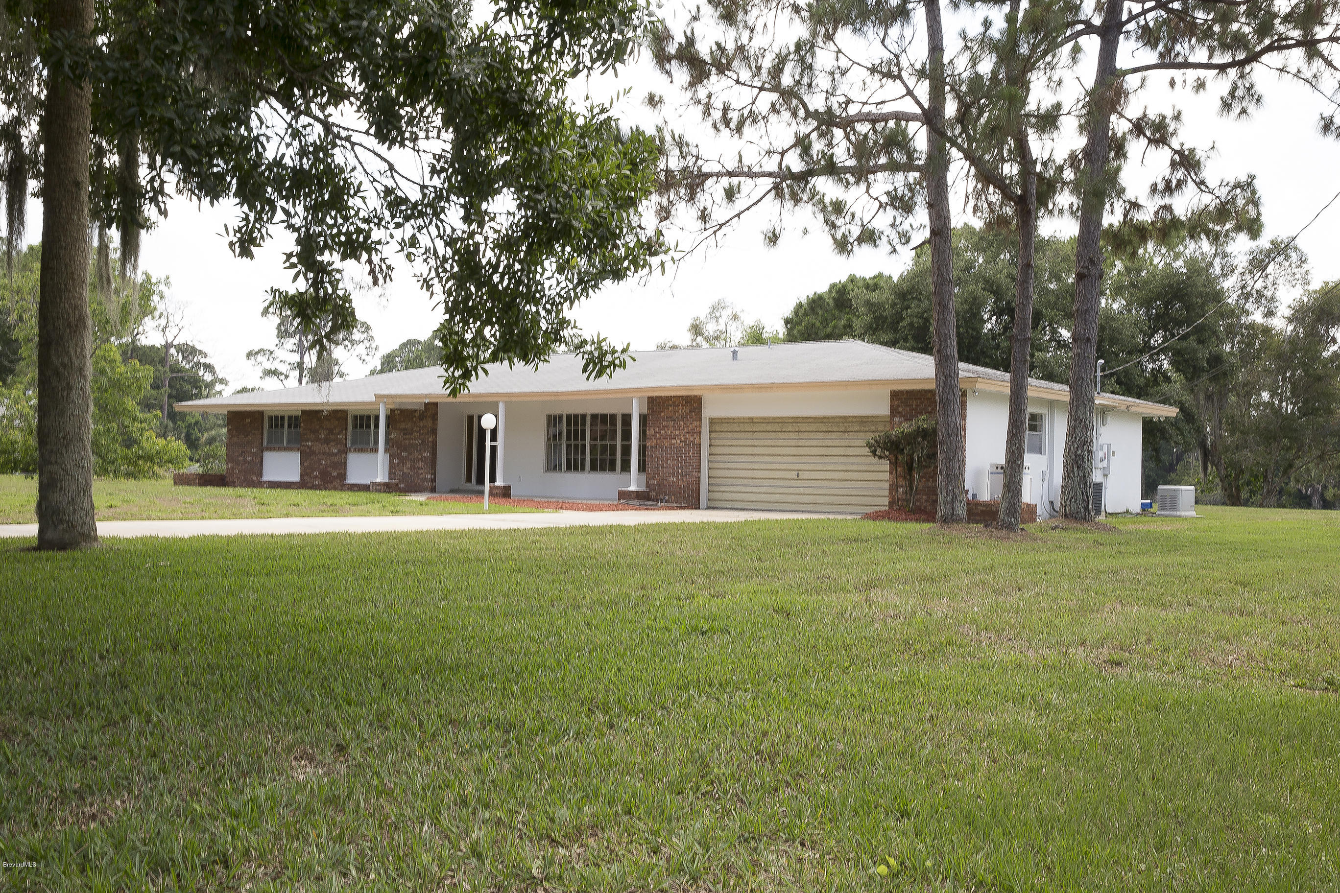 325 Gray Road Melbourne, FL 32904 - Photo 24 of 26 IMG_3499