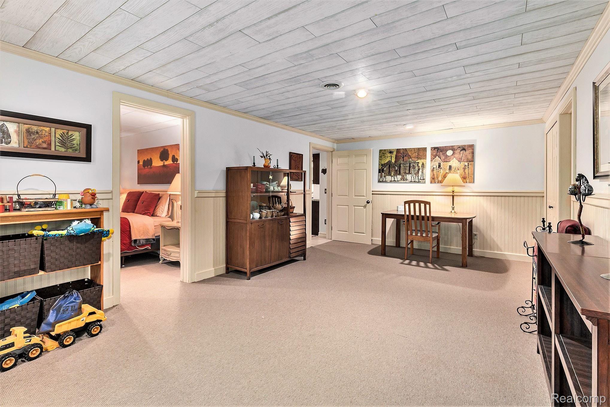 7143 West Rolston Road Linden, MI 48451 - Photo 22 of 32 IMG_5272.jpg