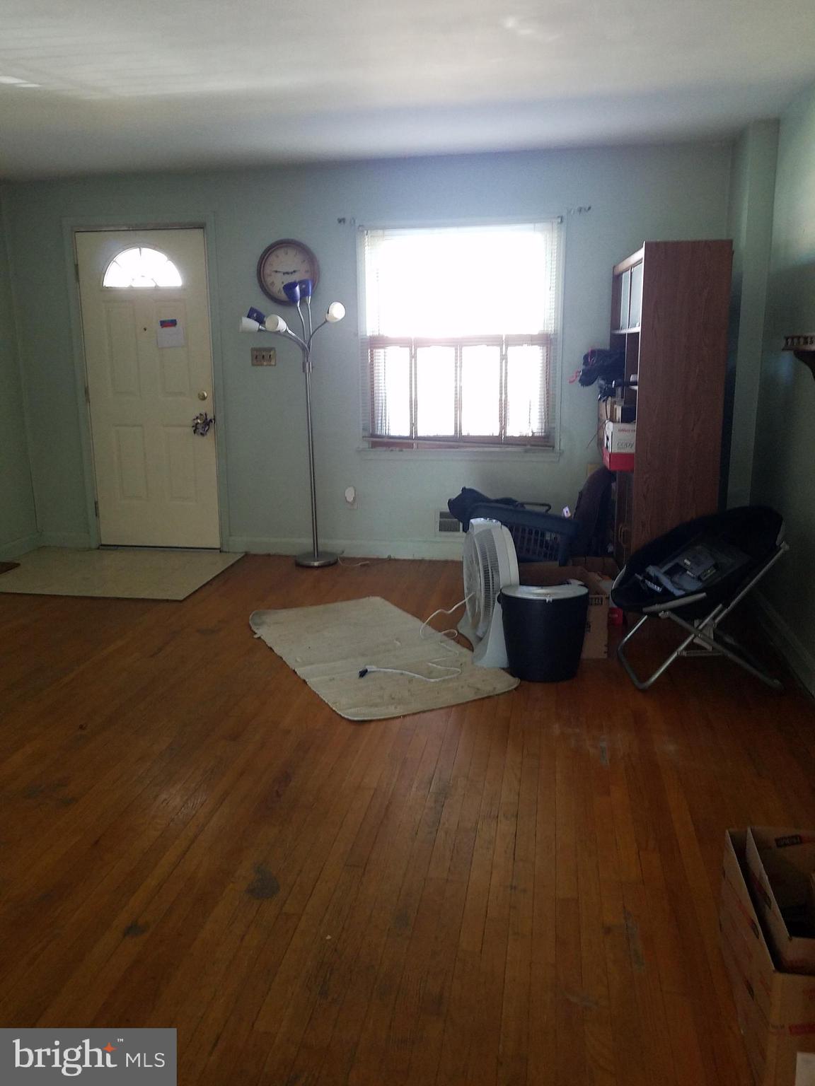 364 Grovethorn Road Baltimore, MD 21220 - Photo 2 of 13