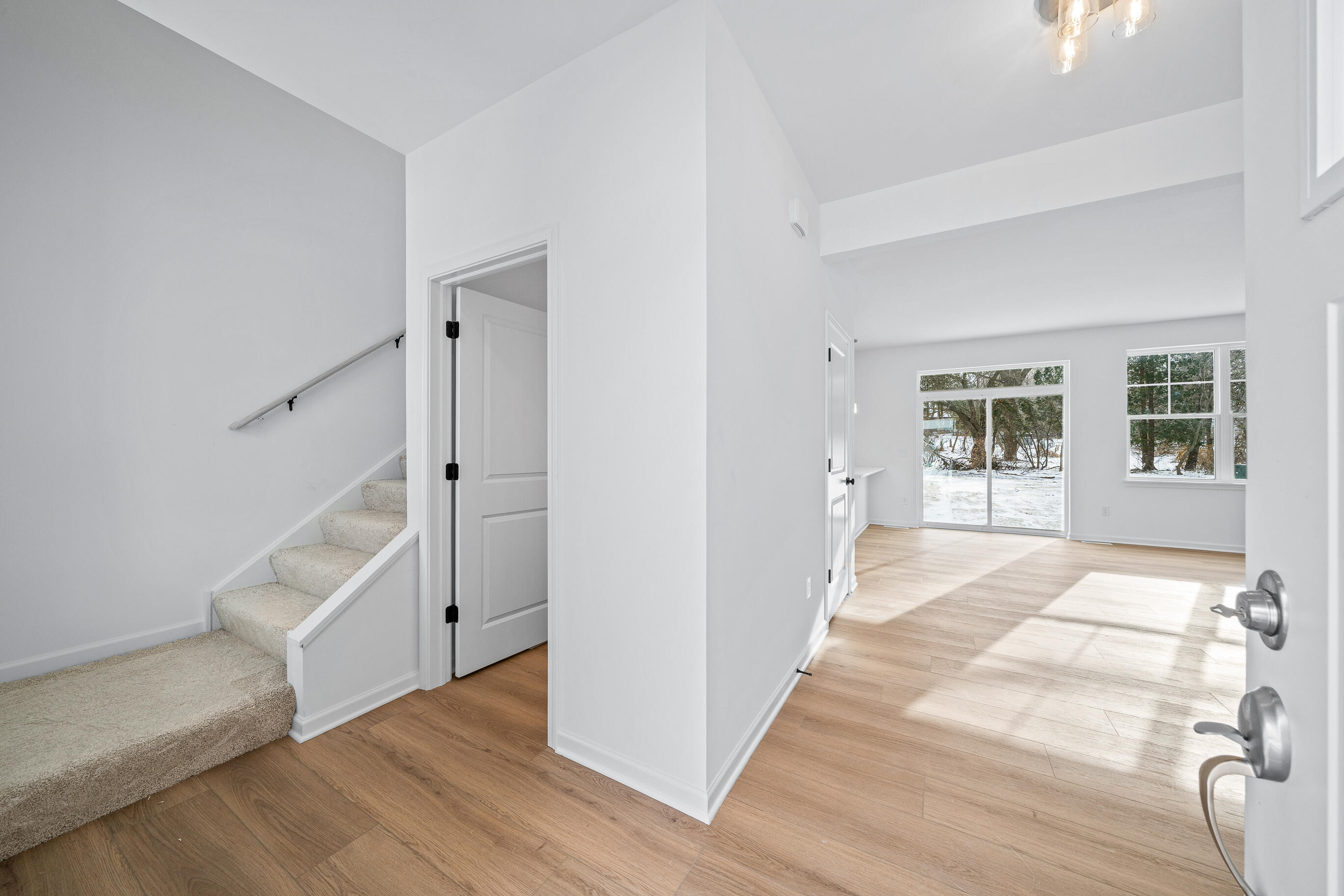 1589 Meadowview Court Whitewater, WI 53190 - Photo 11 of 27 Foyer