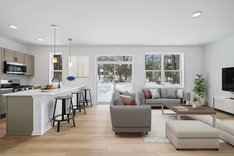 $334,900 | 1589 Meadowview Court, Whitewater, WI 53190