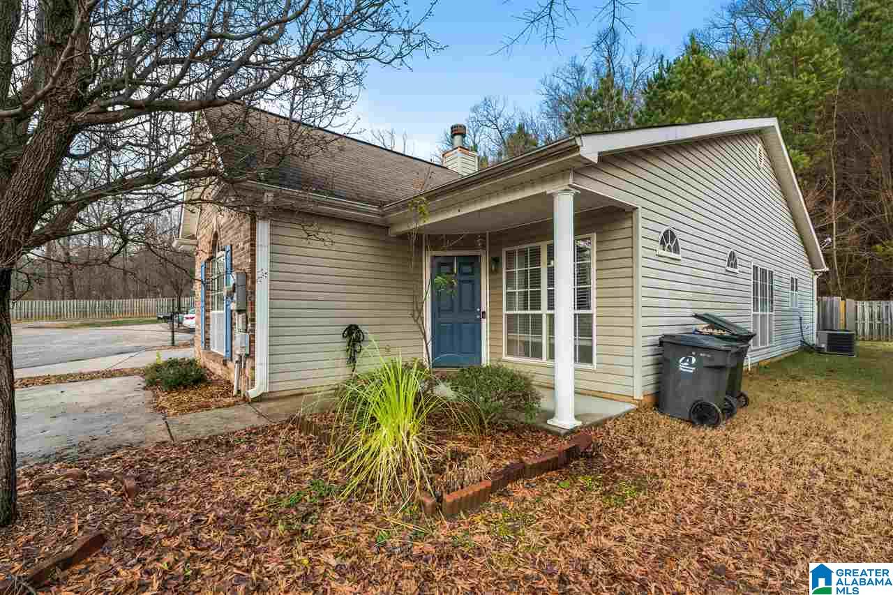432 Midridge Lane Pelham, AL 35124 - Photo 3 of 22